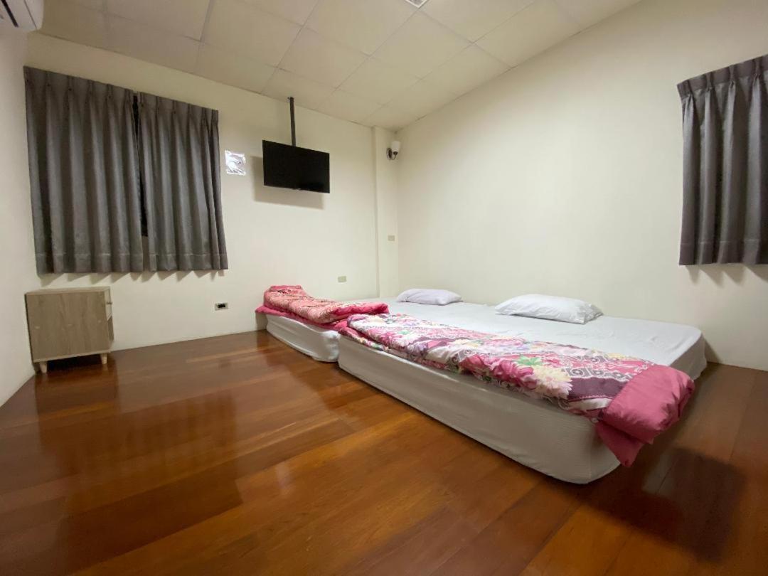 Xiao Gu Homestay T'ai-tung エクステリア 写真